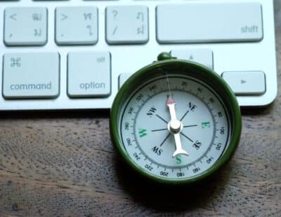 Tastatur mit Kompass